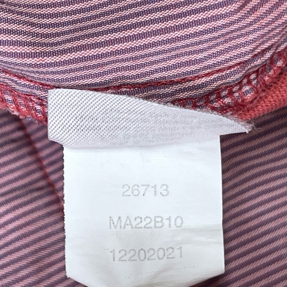 Peter Millar Men’s 9” Pink Shorts. Size 33 - Picture 13 of 13